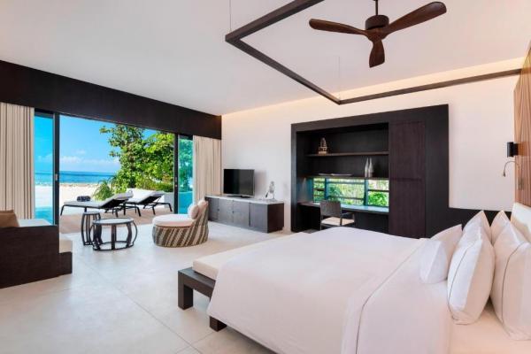 The Westin Maldives Miriandhoo Resort 5* 